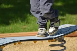 Balansebom på fjær