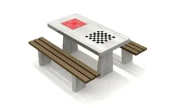 Betongbord med sjakk og ludo