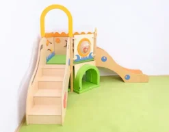 Båt lekehjørne med trapp og sklie