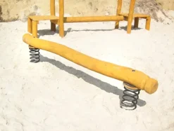 Core robinatrestamme på fjærer