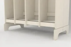 Dobbelt sokkelsett Dal garderobe