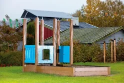 Finno Sandkasse med lekehus