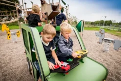 Ledon Explore Offroader lekebil