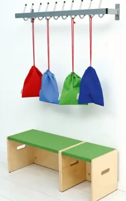 Lekepodie med nisje H21 cm