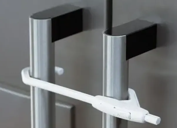 Lås til doble skapdører