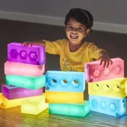 Lysende konstruksjonsklosser