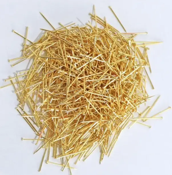 Miniknappenåler i messing