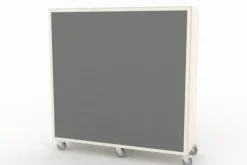 Oppslagstavle til Kubus reol 6 rom