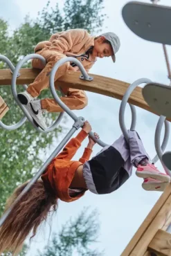 Prime Eeli klatrestativ bloom