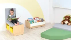 Quadro bokreol med sitteseksjon