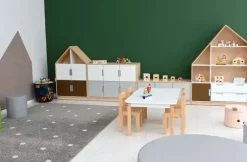 Quadro hus med 3 hyller