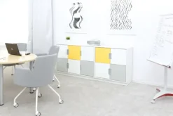 Quadro liten dør til skillevegg beige