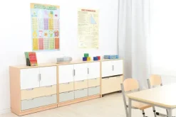 Quadro M reol for brede skuffer