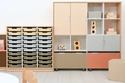 Quadro M+ skuffereol for plastskuffer