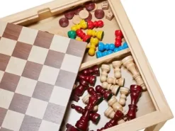 Sjakkbord med vendbar spillplate