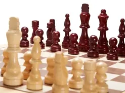 Sjakkbord med vendbar spillplate