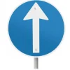 Trafikkskilt kjøretning rett fram