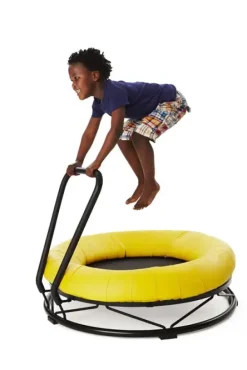 Trampoline med skumkant og håndtak