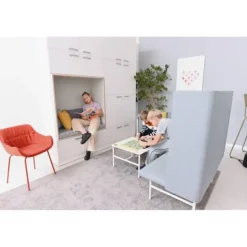 Zen skapseksjon med lesehule